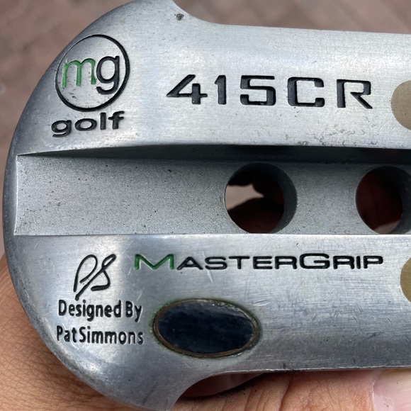 MasterGrip 415CR putter by MG golf designed by Pat Simmons - Picture 6 of 7
